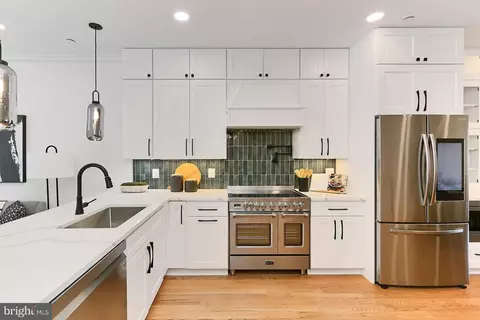 1034 5th St NE #1, Washington, DC 20002 photo 9
