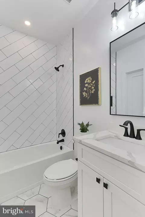 1034 5th St NE #1, Washington, DC 20002 photo 13