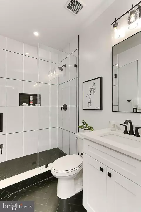 1034 5th St NE #1, Washington, DC 20002 photo 24