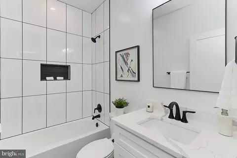 1034 5th St NE #2, Washington, DC 20002 photo 25