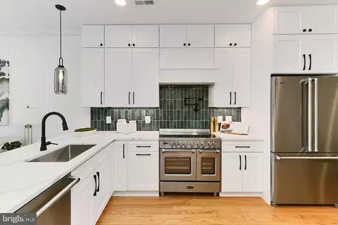 1034 5th St NE #2, Washington, DC 20002 photo 5