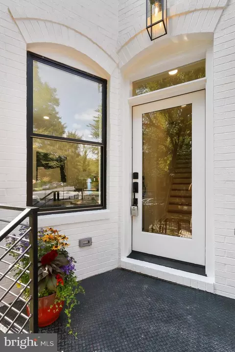 1034 5th St NE #2, Washington, DC 20002 photo 4