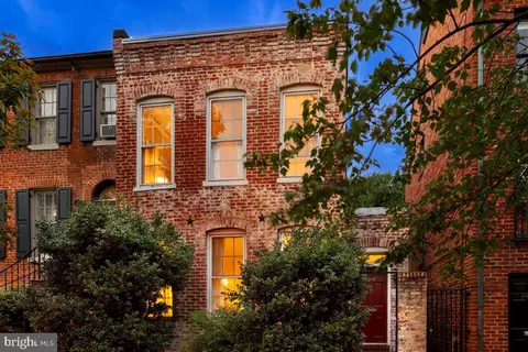 2809 O St NW, Washington, DC 20007