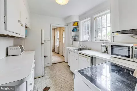 2809 O St NW, Washington, DC 20007 photo 12