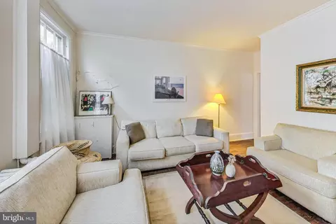 2809 O St NW, Washington, DC 20007 photo 7