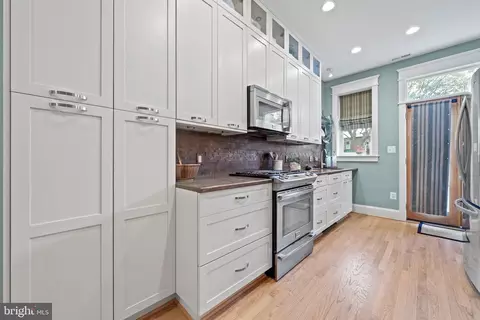 134 11th St NE, Washington, DC 20002 photo 8