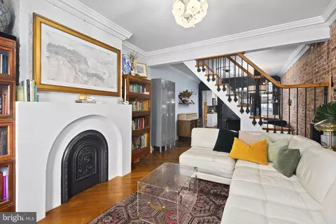 1113 C St NE, Washington, DC 20002 photo 13