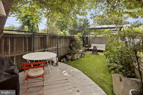 1113 C St NE, Washington, DC 20002 photo 36