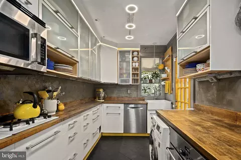 1113 C St NE, Washington, DC 20002 photo 23
