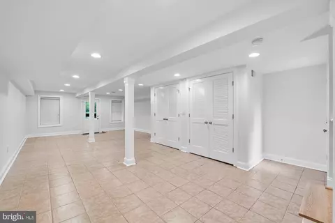 325 K St NE, Washington, DC 20002 photo 32