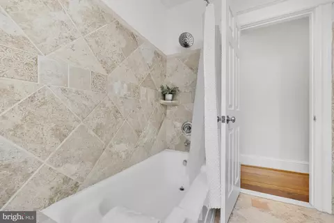 325 K St NE, Washington, DC 20002 photo 22