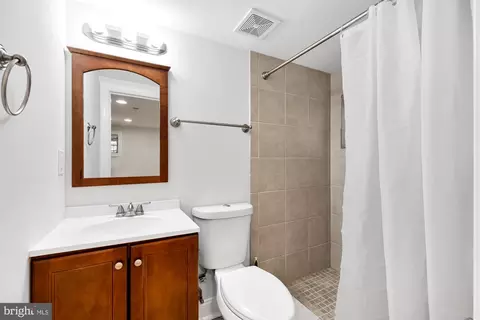 325 K St NE, Washington, DC 20002 photo 37