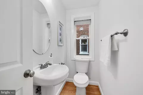 325 K St NE, Washington, DC 20002 photo 16