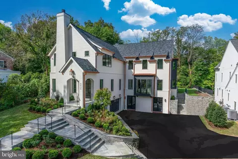 5030 Linnean Ave NW, Washington, DC 20008