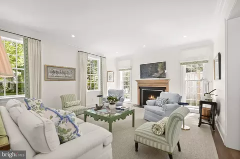 1816 45th St NW, Washington, DC 20007 photo 12