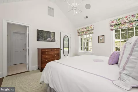 1816 45th St NW, Washington, DC 20007 photo 24