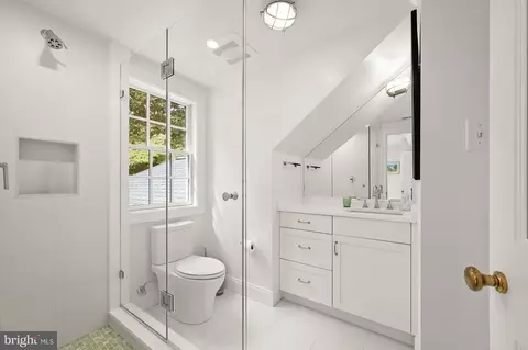 1816 45th St NW, Washington, DC 20007 photo 35