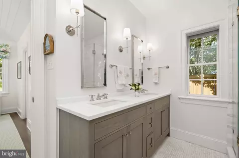 1816 45th St NW, Washington, DC 20007 photo 25