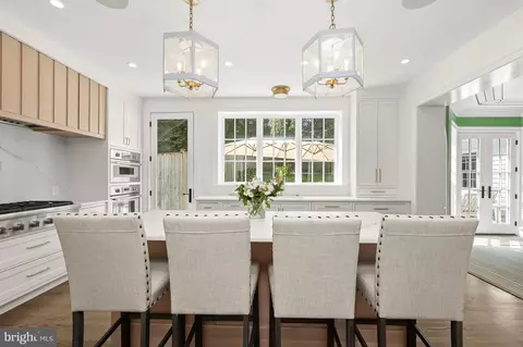 1816 45th St NW, Washington, DC 20007 photo 13