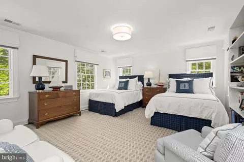 1816 45th St NW, Washington, DC 20007 photo 31