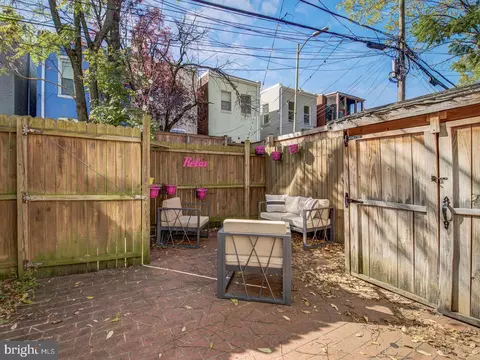 1341 Emerald St NE, Washington, DC 20002 photo 34