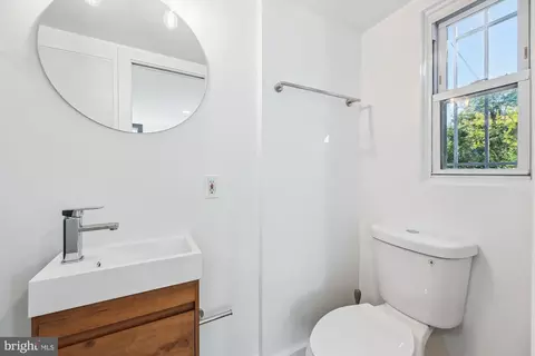 3957 Ames St NE, Washington, DC 20019 photo 30
