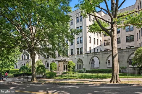 1613 Harvard St NW #513, Washington, DC 20009
