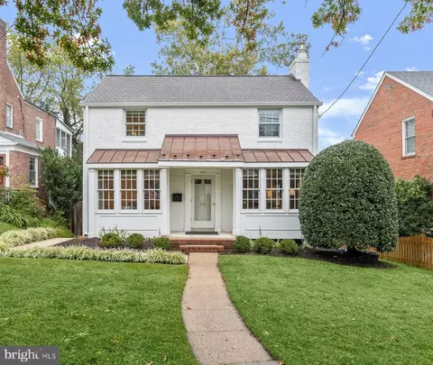 3721 Yuma St NW, Washington, DC 20016