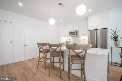 2217 40th Pl NW #11, Washington, DC 20007 photo 5