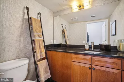 631 D St NW #1141, Washington, DC 20004 photo 11