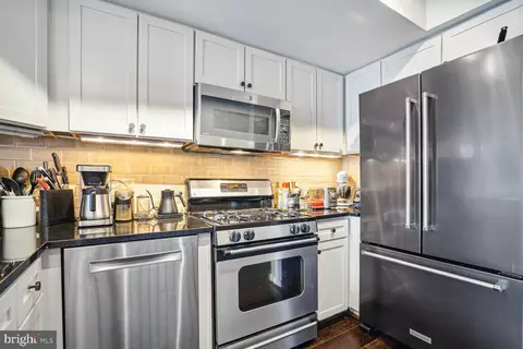 631 D St NW #1141, Washington, DC 20004 photo 9