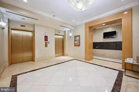 631 D St NW #1141, Washington, DC 20004 photo 33