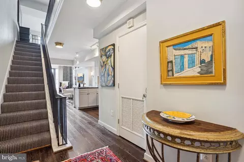 631 D St NW #1141, Washington, DC 20004 photo 3