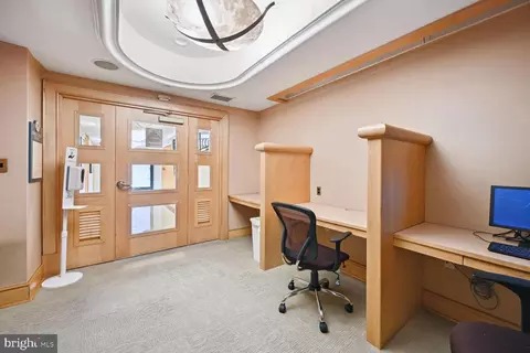 631 D St NW #1141, Washington, DC 20004 photo 39