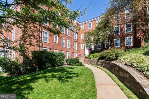 3881 Porter St NW #F300, Washington, DC 20016