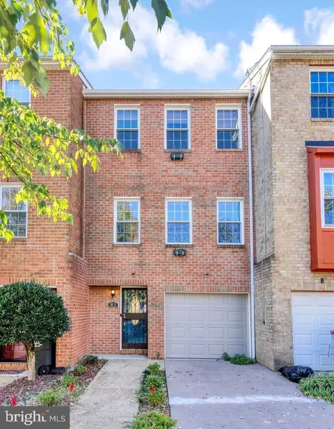 3605 36th Pl SE, Washington, DC 20020