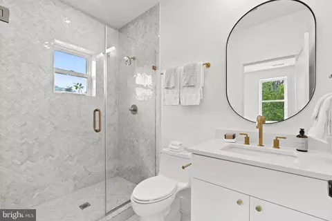 406 13th St NE, Washington, DC 20002 photo 16