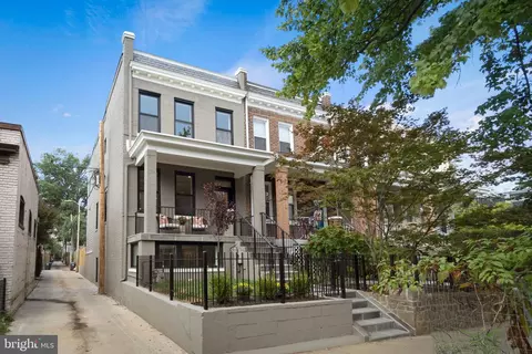 406 13th St NE, Washington, DC 20002