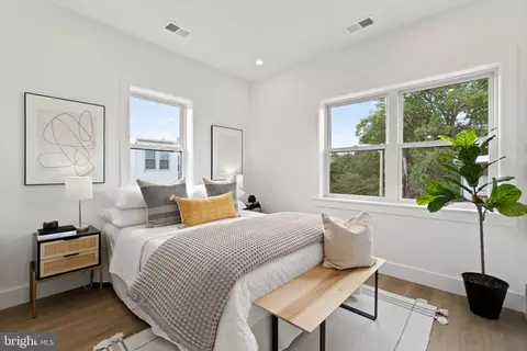 406 13th St NE, Washington, DC 20002 photo 17