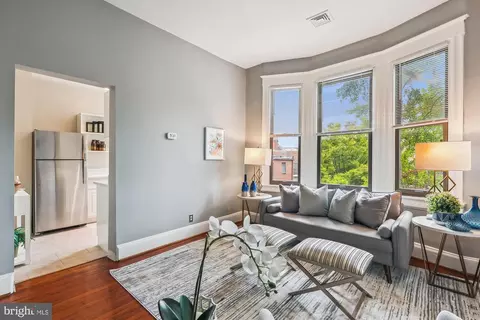 7 Logan Cir NW #34, Washington, DC 20005 photo 5
