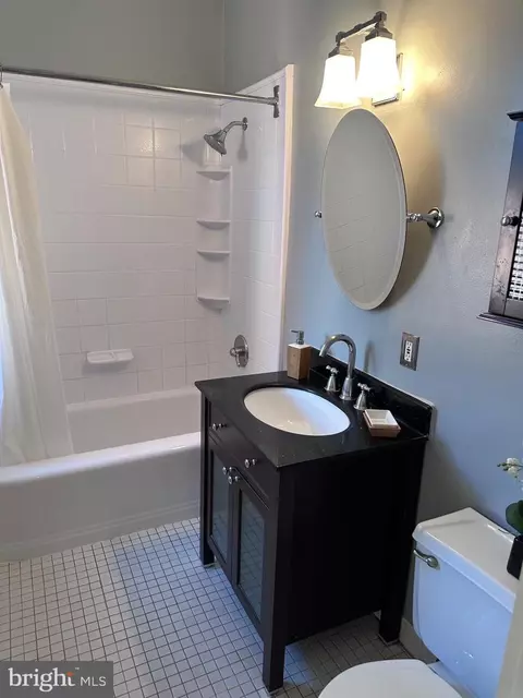7 Logan Cir NW #34, Washington, DC 20005 photo 21