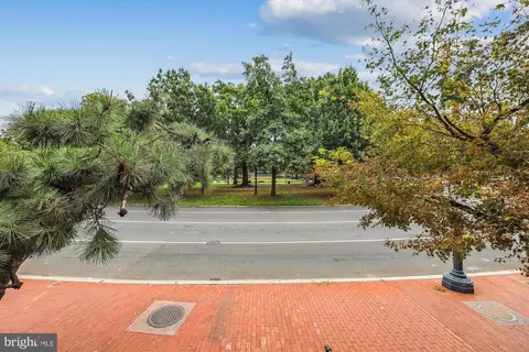 7 Logan Cir NW #34, Washington, DC 20005 photo 24