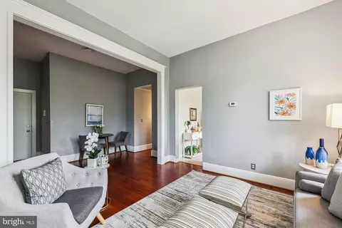 7 Logan Cir NW #34, Washington, DC 20005 photo 10