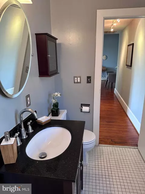 7 Logan Cir NW #34, Washington, DC 20005 photo 20