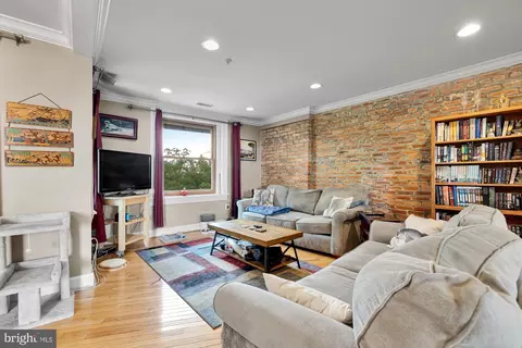 150 Rhode Island Ave NW #403, Washington, DC 20001