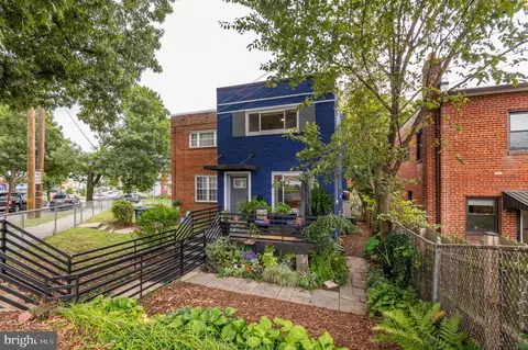 5922 Eastern Ave NE, Washington, DC 20011 photo 3
