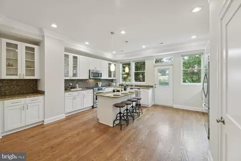 616 6th St NE, Washington, DC 20002 photo 12