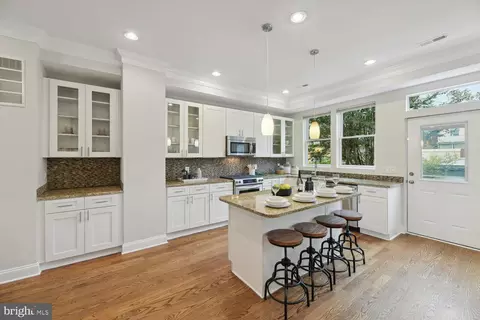 616 6th St NE, Washington, DC 20002 photo 11