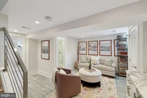 162 U St NE, Washington, DC 20002 photo 23