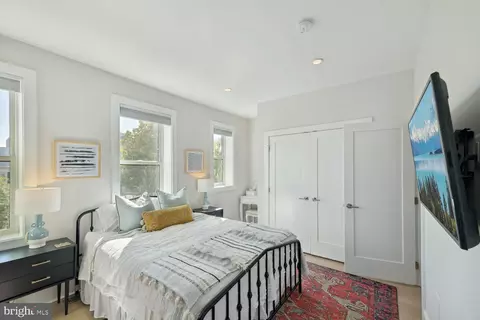 162 U St NE, Washington, DC 20002 photo 17